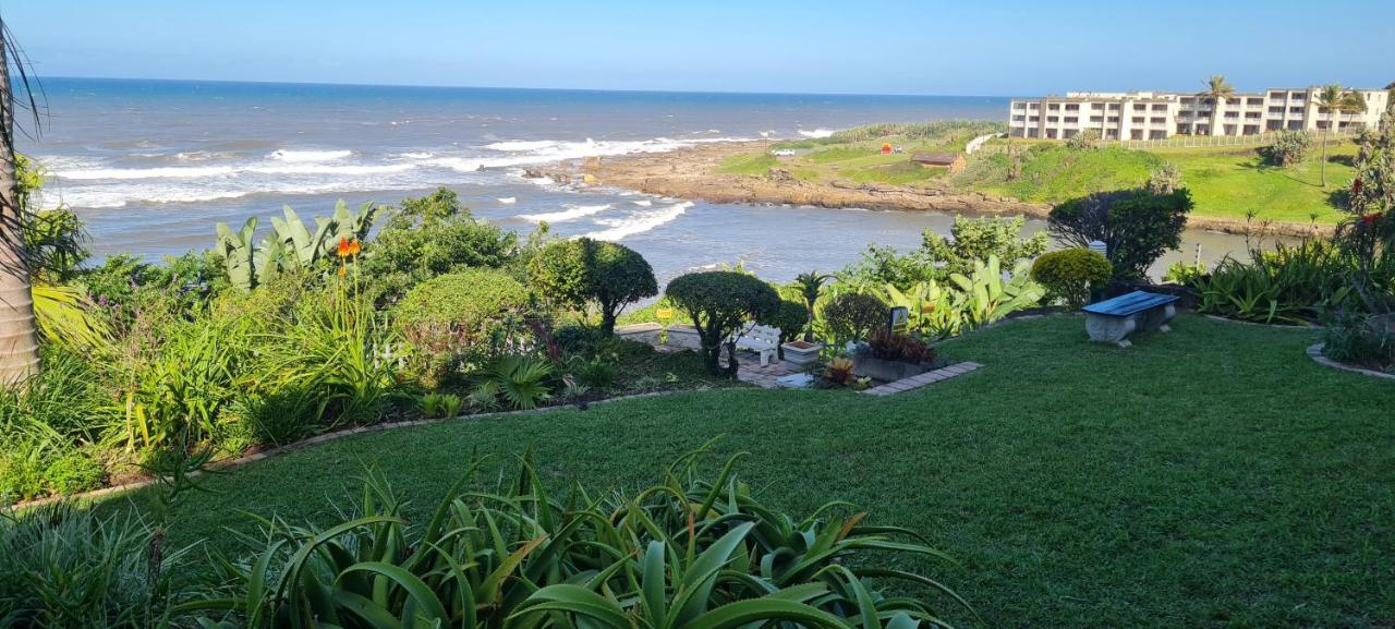 Aride 4 Awesome View Of Uvongo Main Swimming Beach From Communal Braai Area Margate Bagian luar foto
