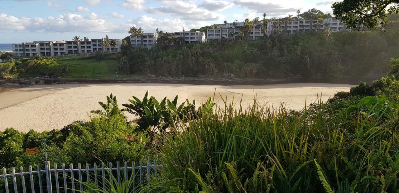 Aride 4 Awesome View Of Uvongo Main Swimming Beach From Communal Braai Area Margate Bagian luar foto